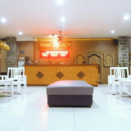Hotel Karthi Kuta Kuta Lombok Eksteriør billede