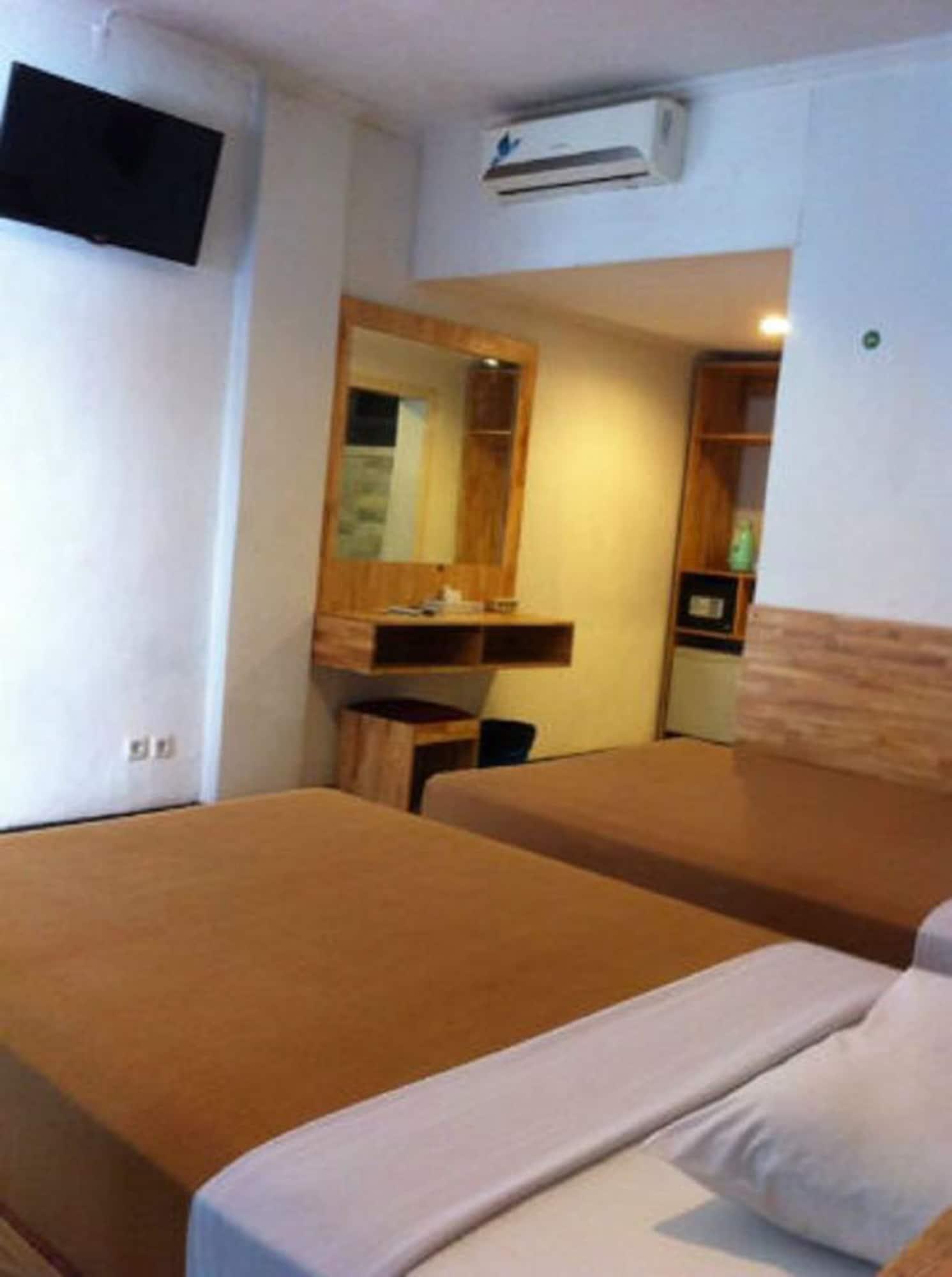 Hotel Karthi Kuta Kuta Lombok Eksteriør billede