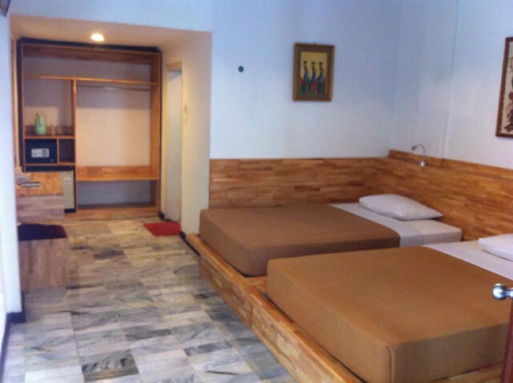 Hotel Karthi Kuta Kuta Lombok Eksteriør billede