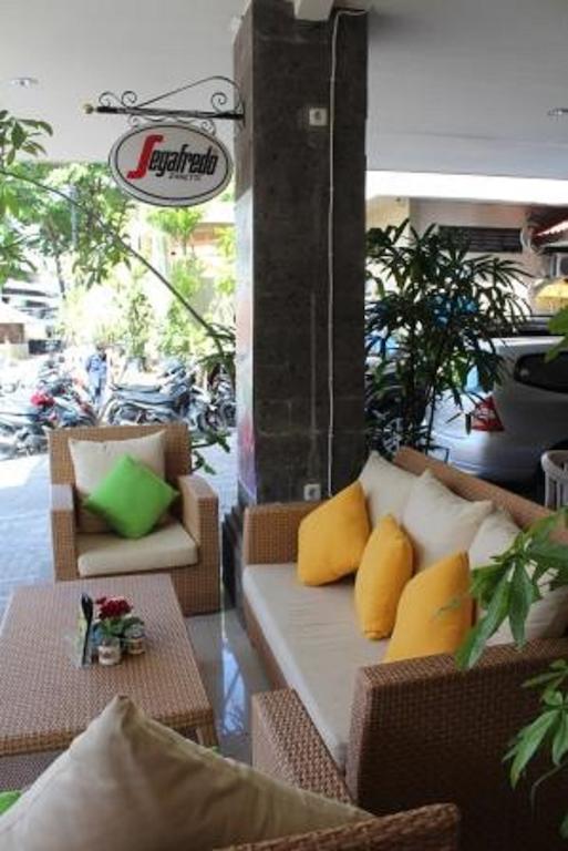 Hotel Karthi Kuta Kuta Lombok Eksteriør billede