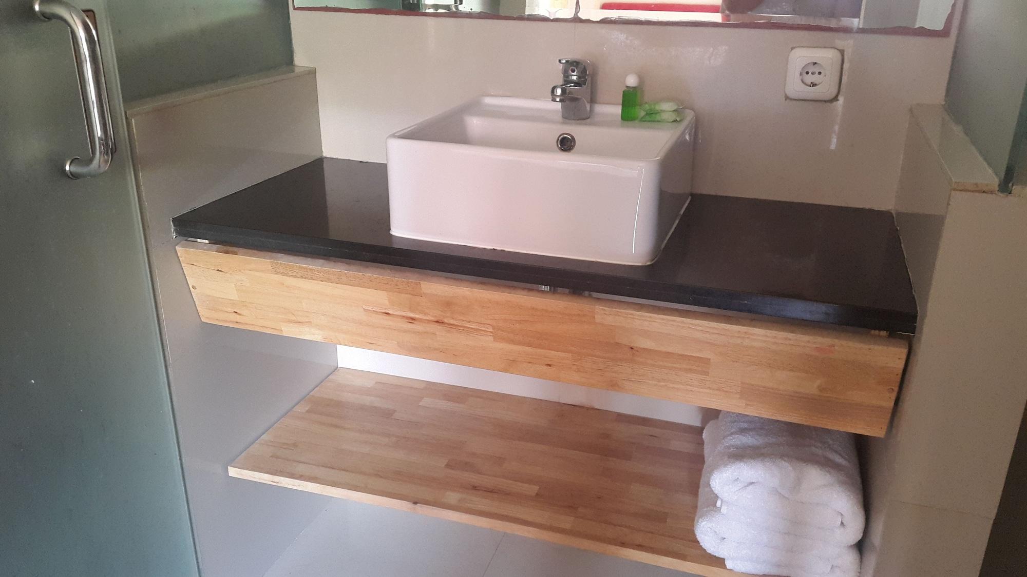 Hotel Karthi Kuta Kuta Lombok Eksteriør billede