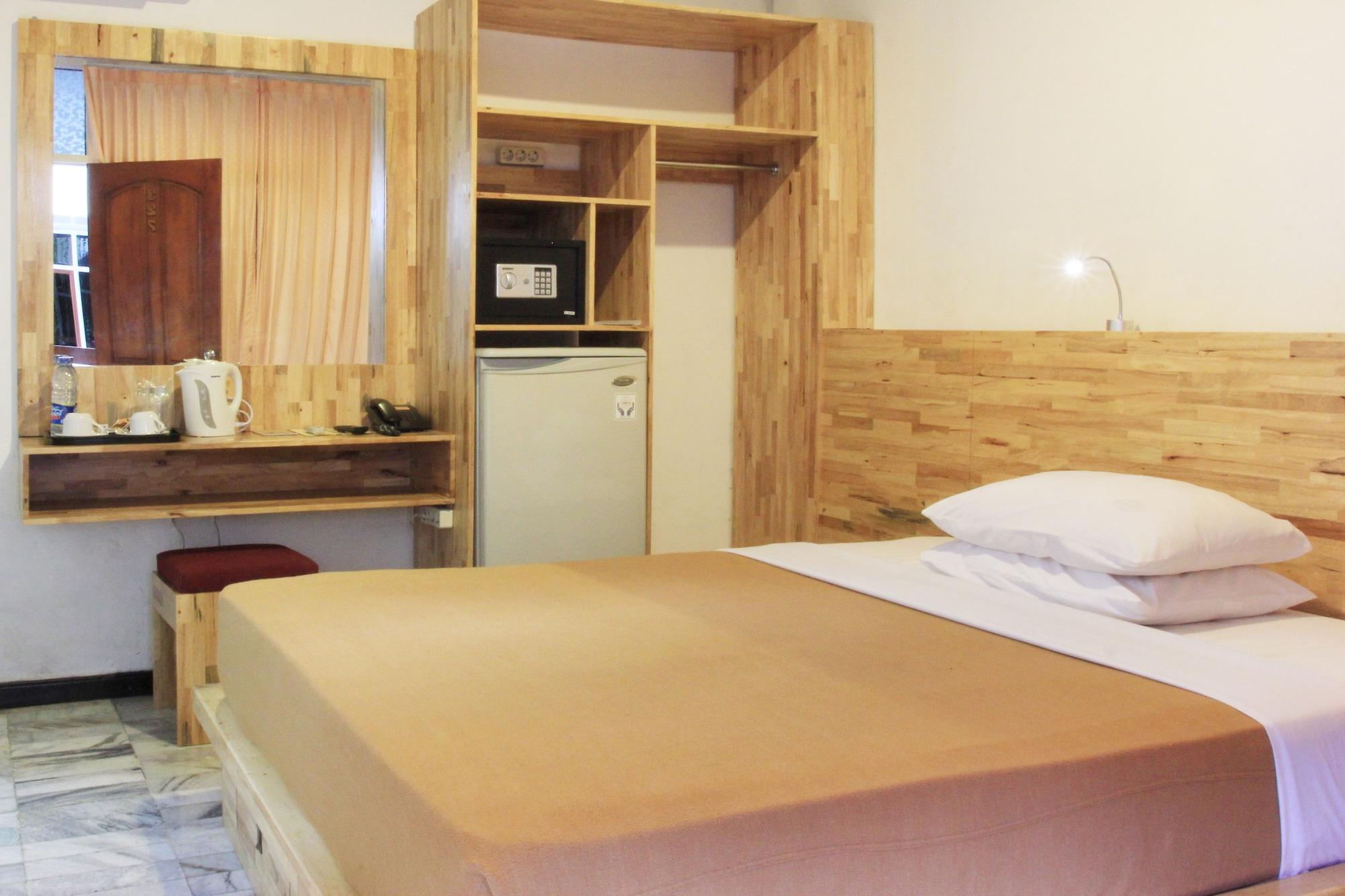 Hotel Karthi Kuta Kuta Lombok Eksteriør billede