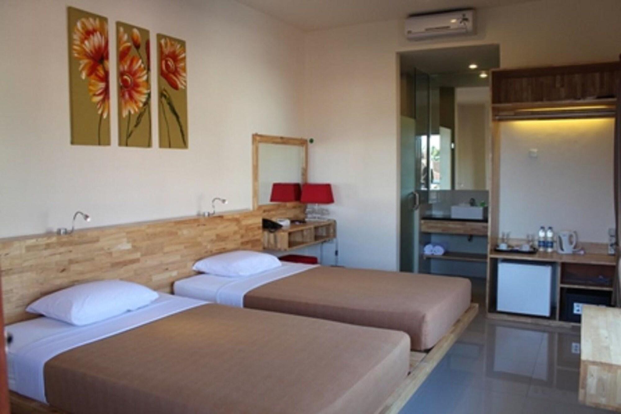 Hotel Karthi Kuta Kuta Lombok Eksteriør billede