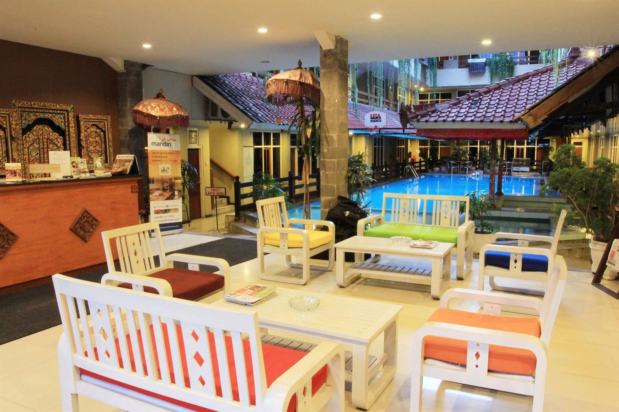 Hotel Karthi Kuta Kuta Lombok Eksteriør billede