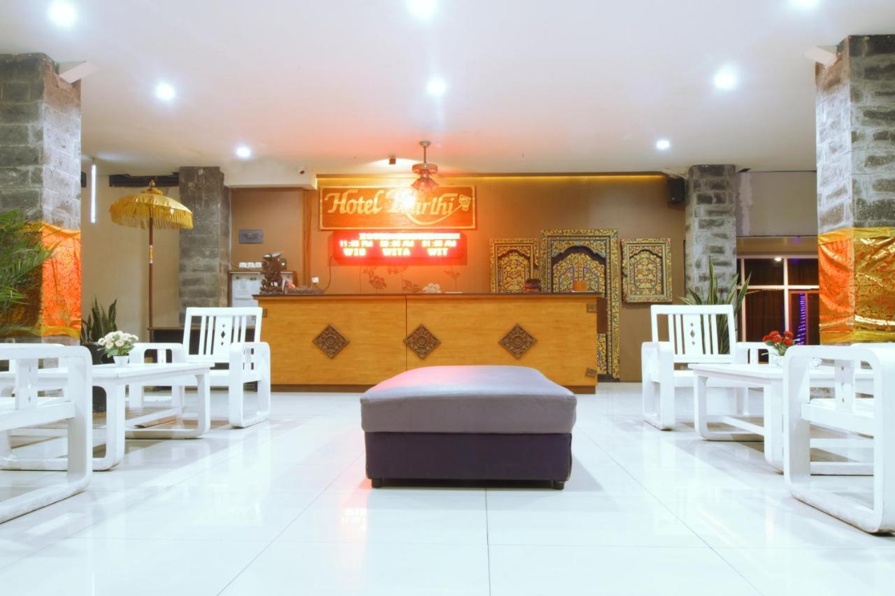 Hotel Karthi Kuta Kuta Lombok Eksteriør billede